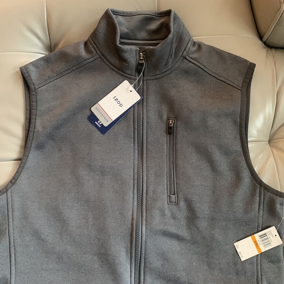 IZOD ~ Men's Advantage Performance Asphalt (Gray) Full Zip Up Vest~Small - Picture 3 of 8